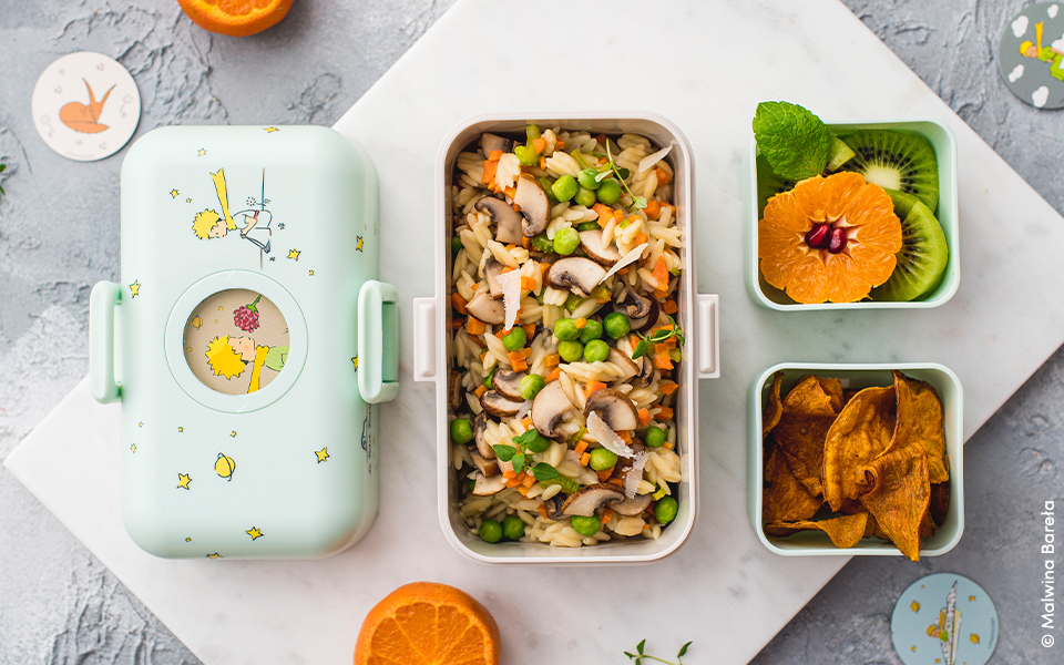 Pasta risotto and sweet potato chips