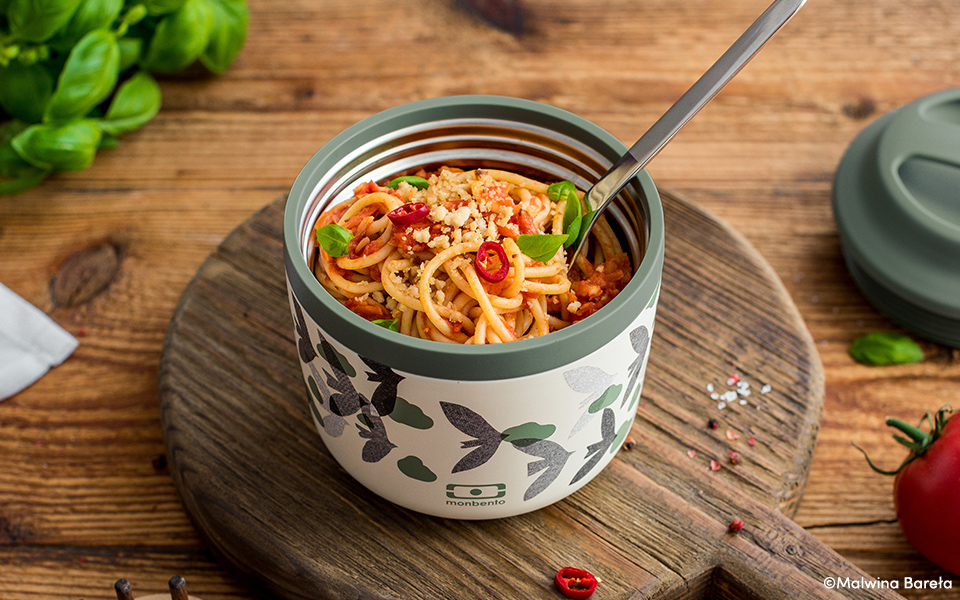 Vegan bolognese pasta